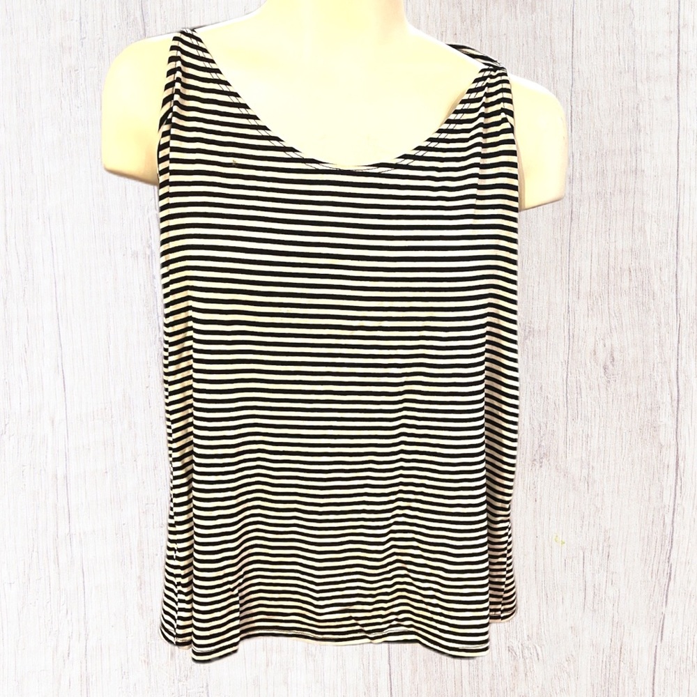 Open back tank